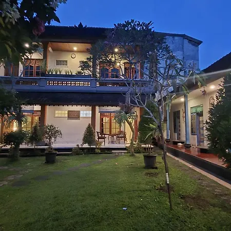 Damuh Backpacker House